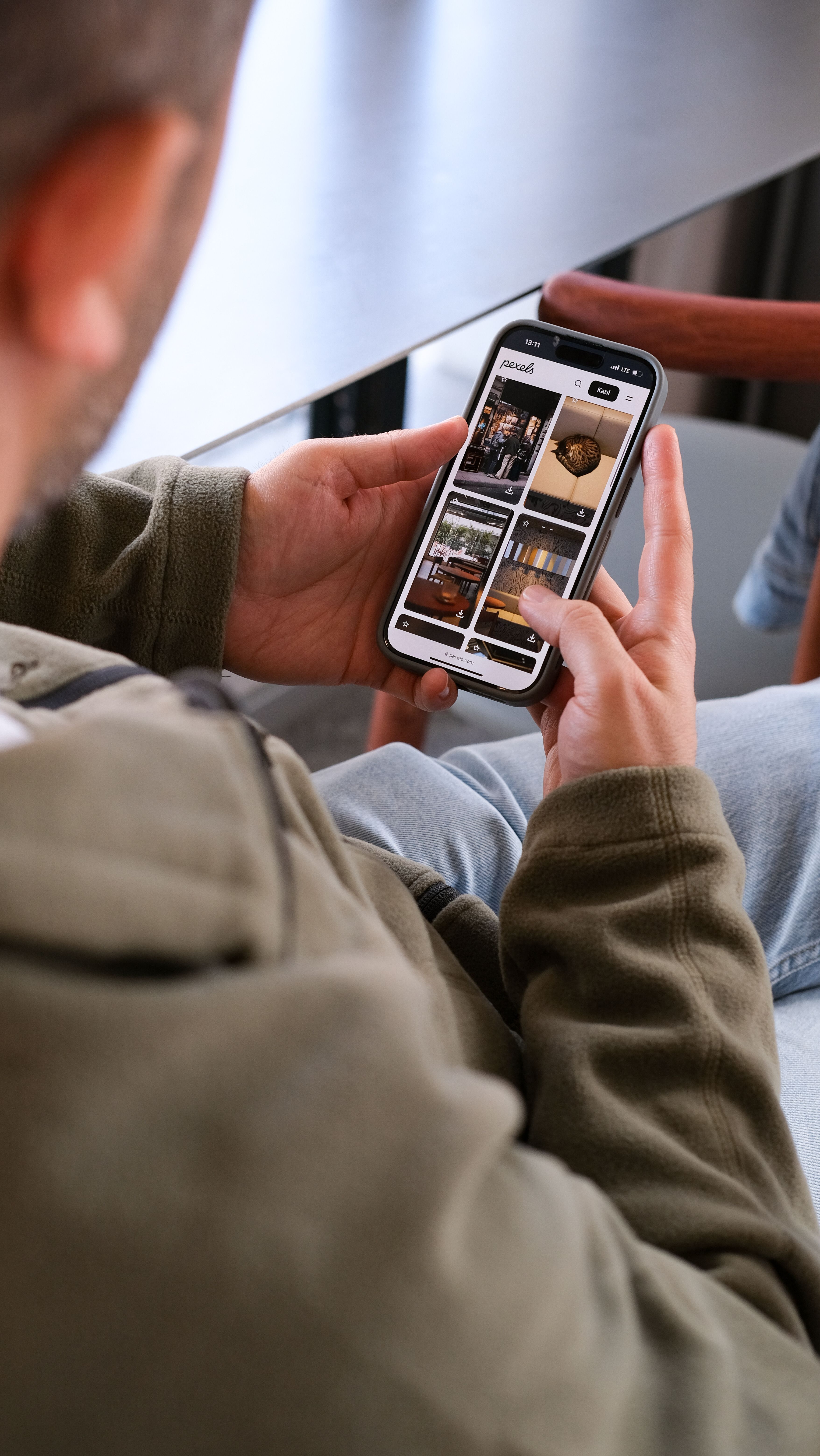 How to Turn Your Social Media Into a Sales Machine — Without Running a Single Ad — additional illustration